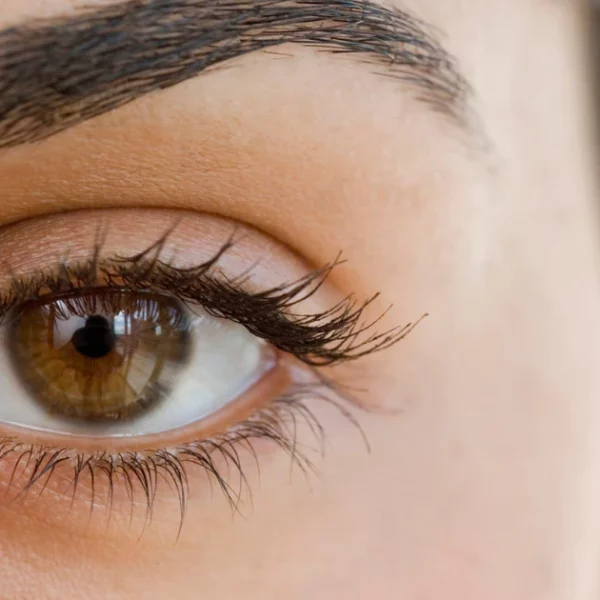 Rimozione Extension Ciglia