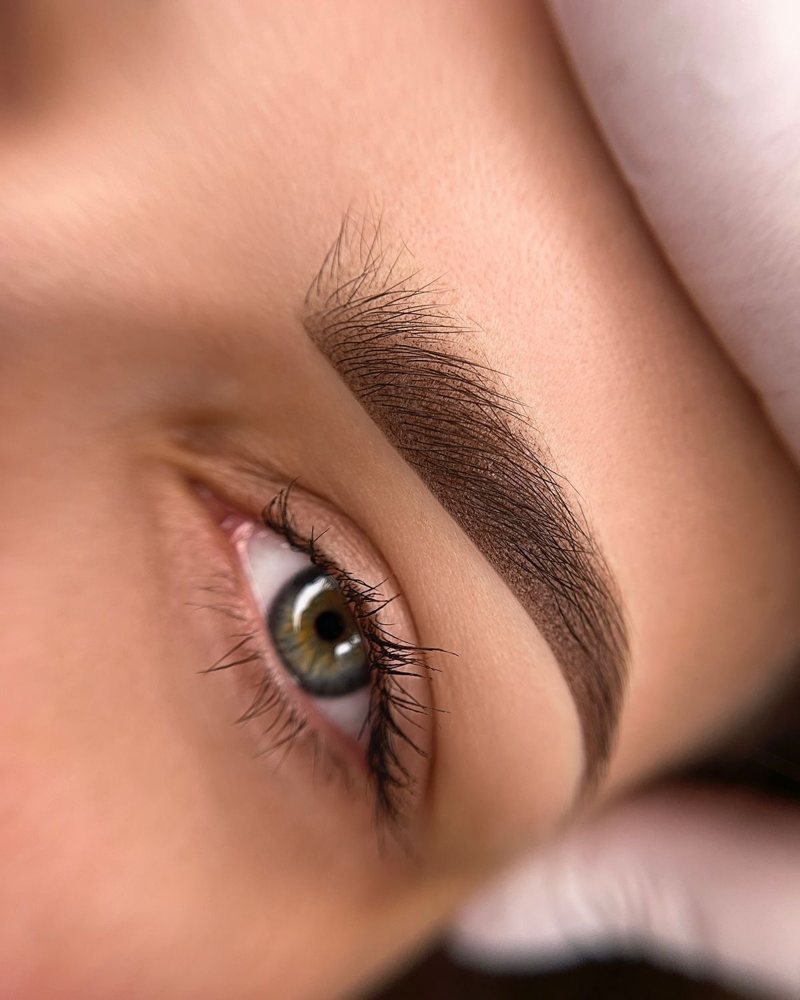 Permanent make-up sopracciglia